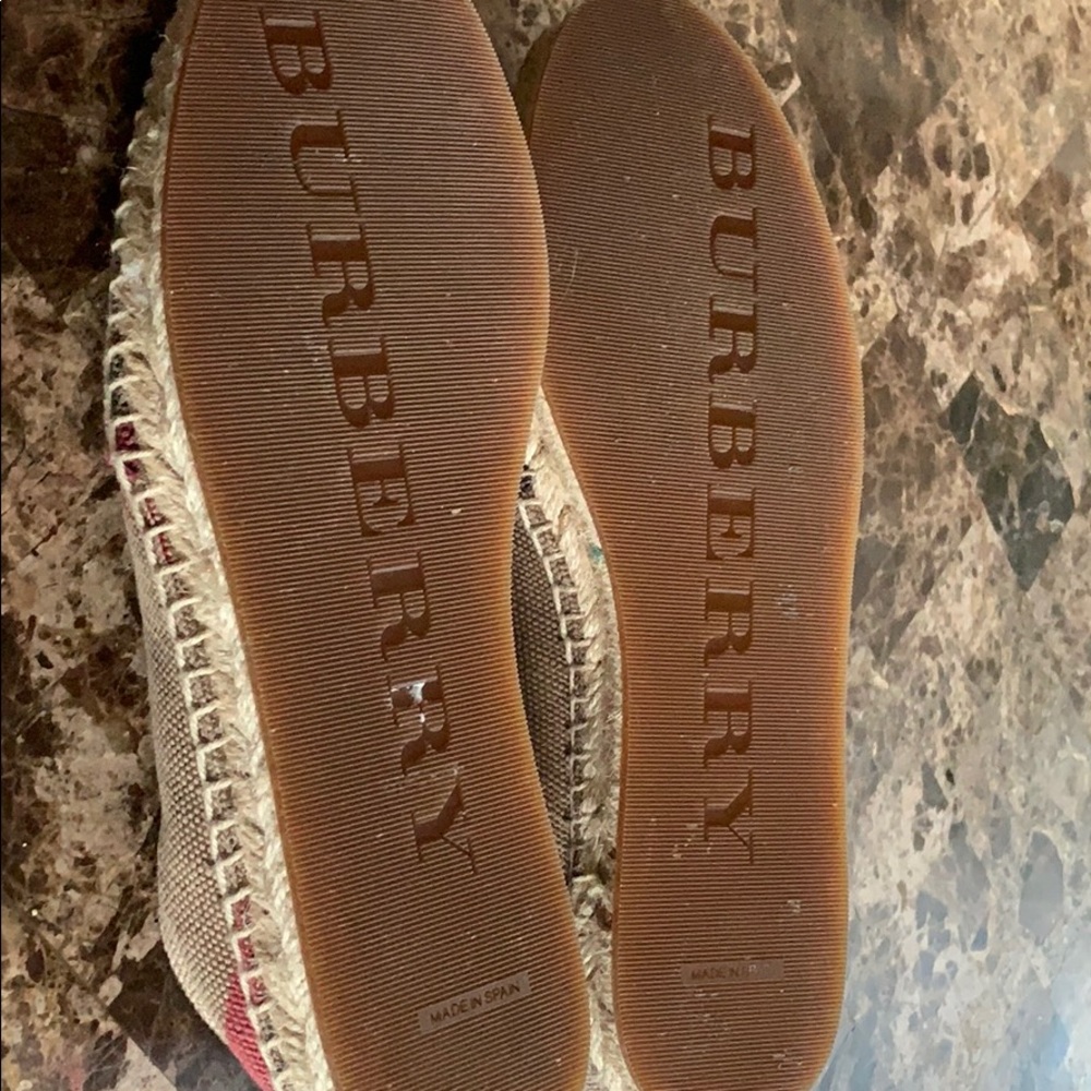 Burberry shoes